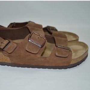 Birkenstock’s Arizona brown tan leather